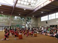 和太鼓演奏をする年長