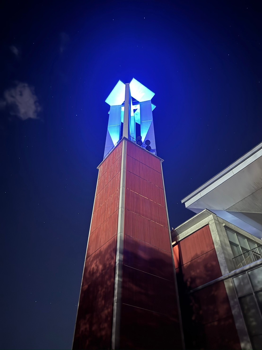 庁舎ライトアップ2