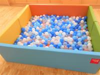ボールプール
