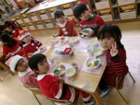 クリスマス会　みんなで会食　おいしかったよ