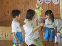 作った飾りを紹介してくれました